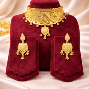 Gold choker set